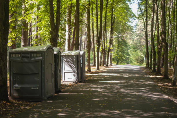 Best Portable bathroom rental  in Brownsburg, IN